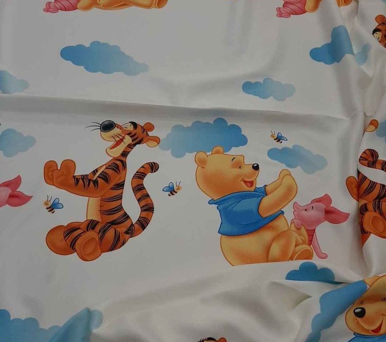 Draperii și perdea cu winnie
