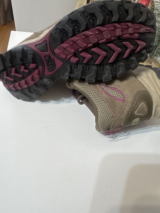 Детские трекинговые ботинки премиум