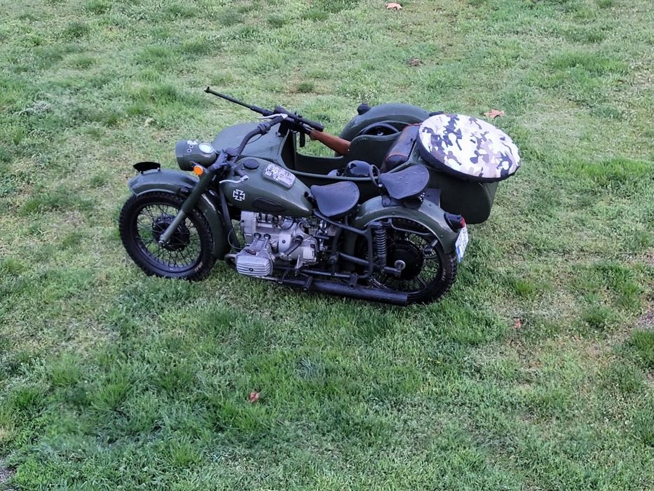 motocicleta cu atasa ural  dnepr mt11