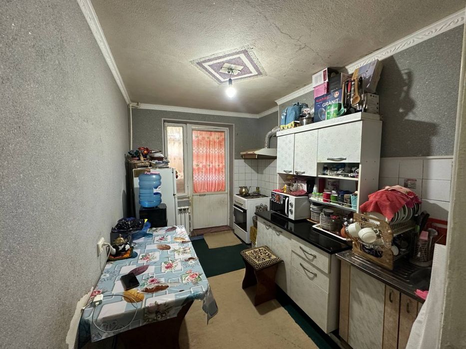 Продается 2х комнатная квартира с двориком