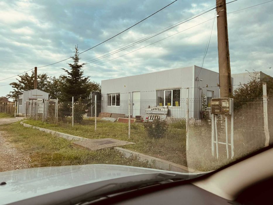 Inchiriez spatiu compus din hala, birouri si teren aferent