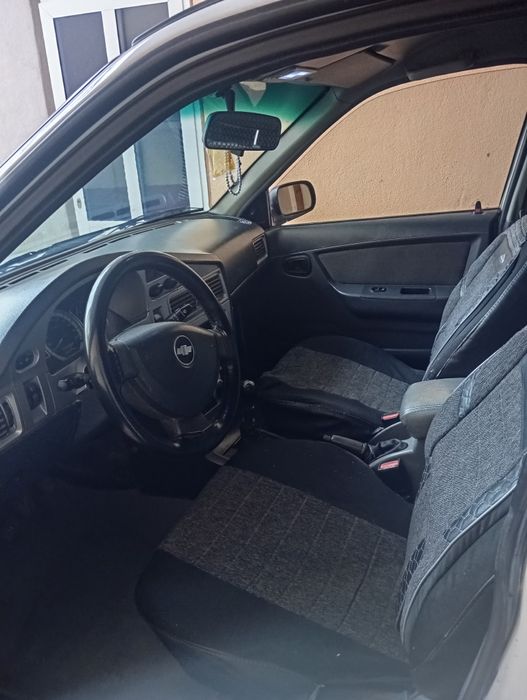 sroshna Sotiladi neksiya 2 dons  yili 2014 ishlab chiqarilgan