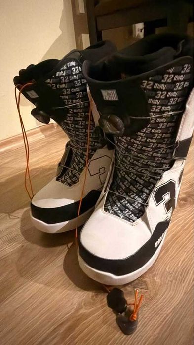45.5 Snowboard boots / Сноуборд обувки / ThirtyTwo
