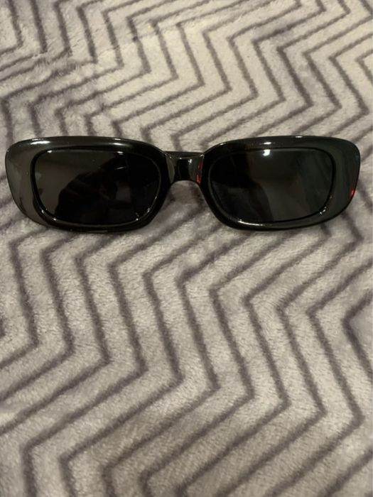 Солнцезащитные очки / район евразия