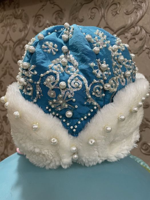 Костюм Деда Мороза и Снегурочки 500.000