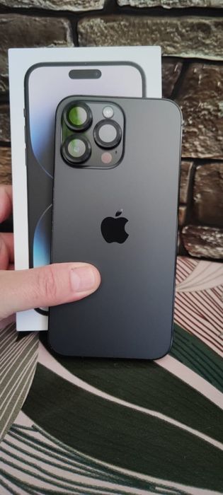 IPhone 14 Pro Max. 256GB. АКБ-91-90%. Черный.
