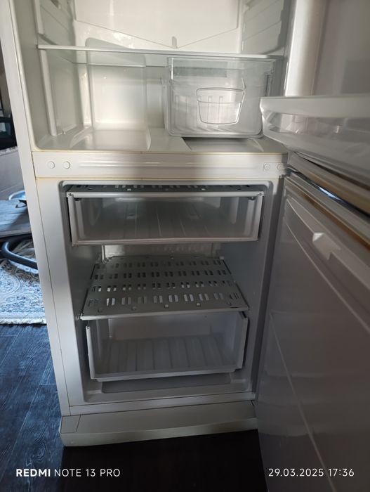 Продам холодильник