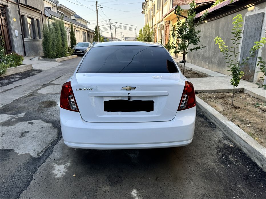 Gentra 1.5 Full white