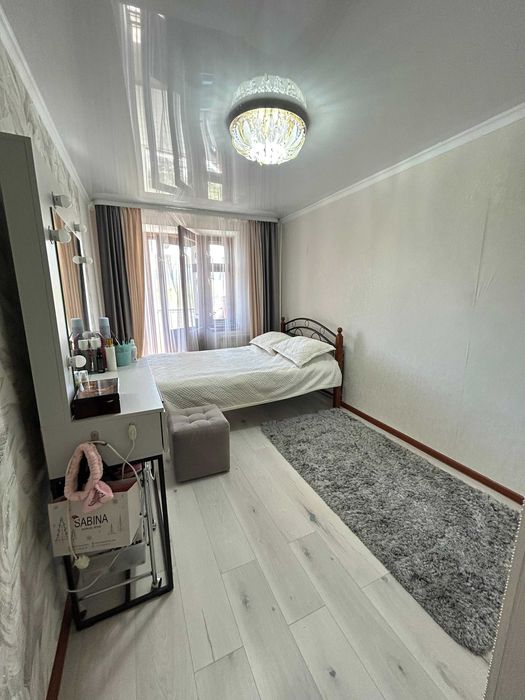 Продам 3 комнатную квартиру