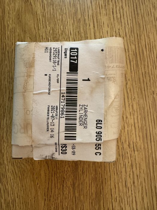 Butuc contact Seat Ibiza 2004 + 2 chei