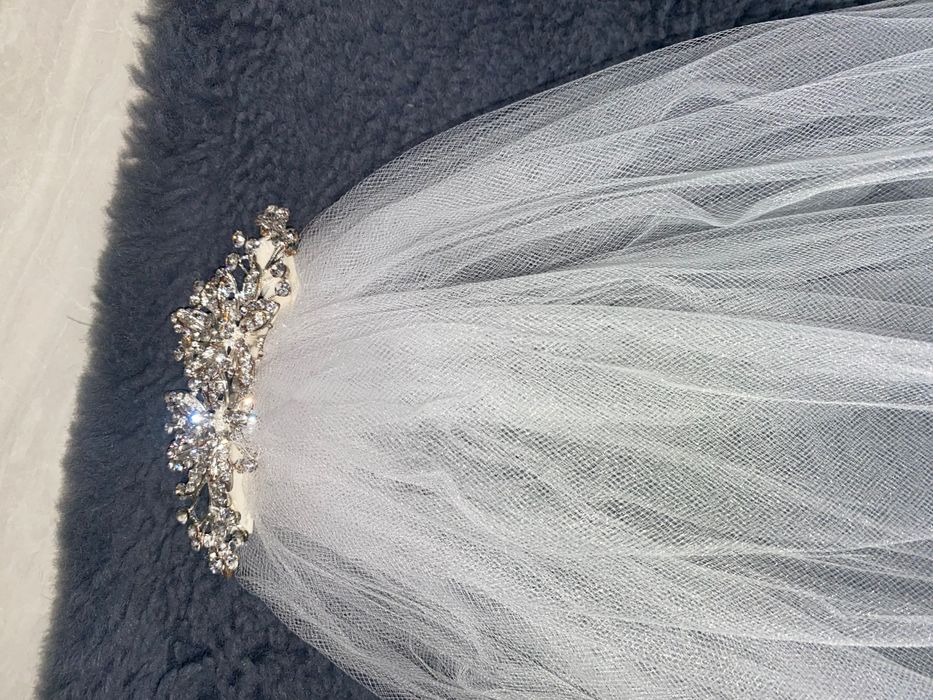 Vând  urgent Rochie de mireasa