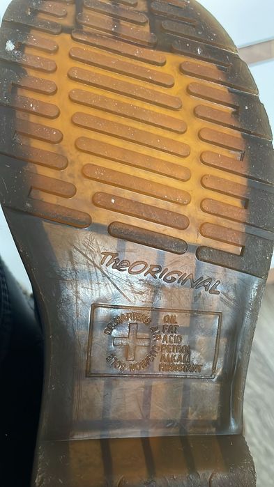 Ботинки мартинсы