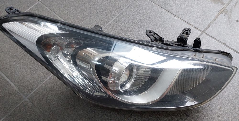 Far dreapta stanga Hyundai I30 original volan stanga