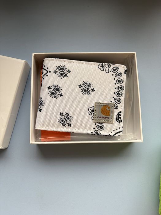 Портфейл Carhartt