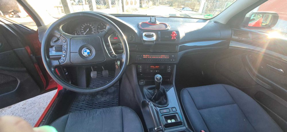 Bmw 520i e39 1998година
