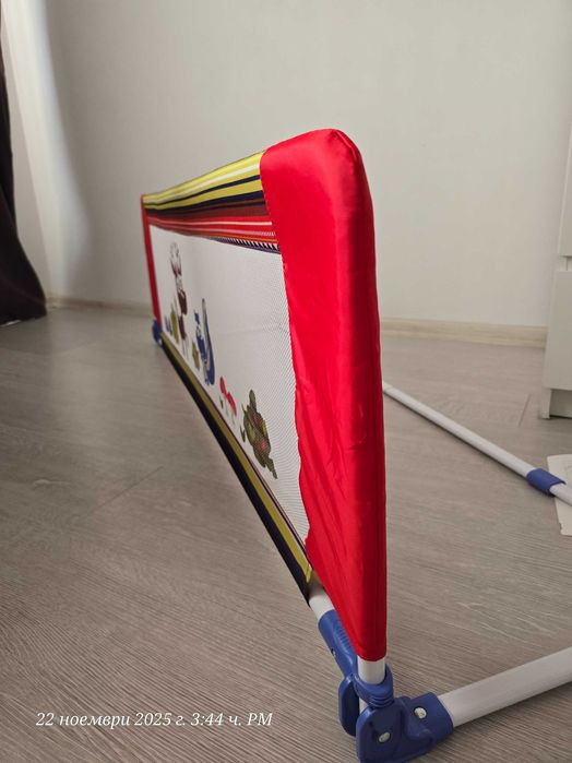 Преграда за легло