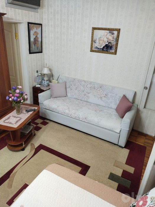Продается 1в2/4/5 Авиасозлар-2 ор-р Кадышева базар 40 кв2