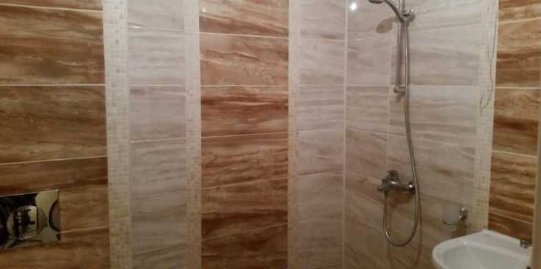 Дава се под наем Тристаен апартамент в Бургас, Меден рудник - зона А - 100 кв.м за 175 € - Снимка #4