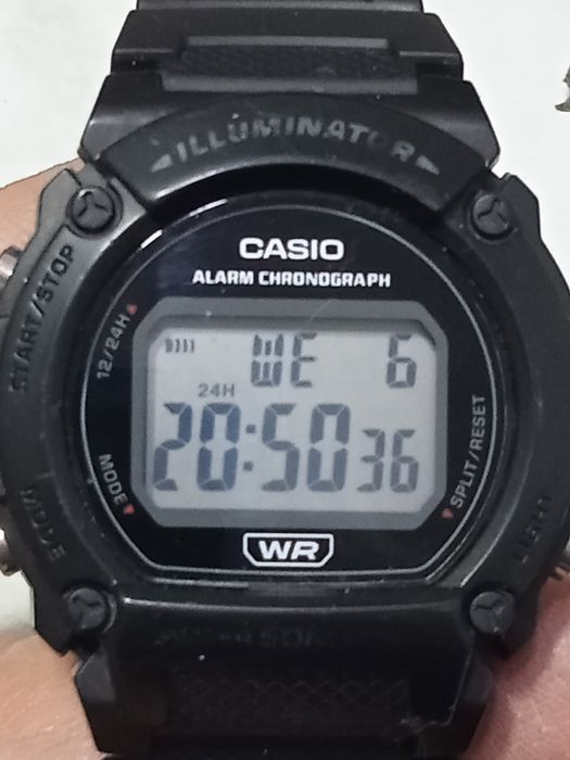 Ceas Casio Poze reale.Transport Gratuit