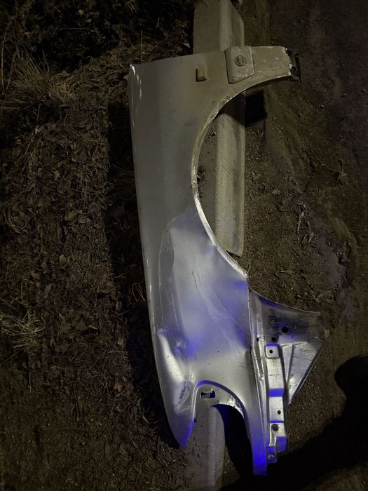 Крыло на Audi, A6 C4