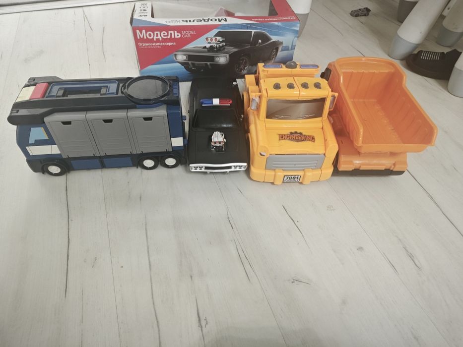 Игрушки для детей Робокар разные