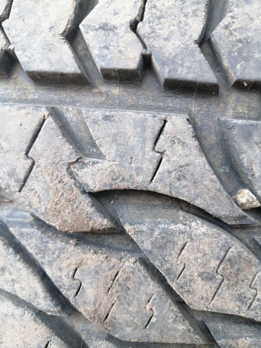 Резина бу А/Т шины