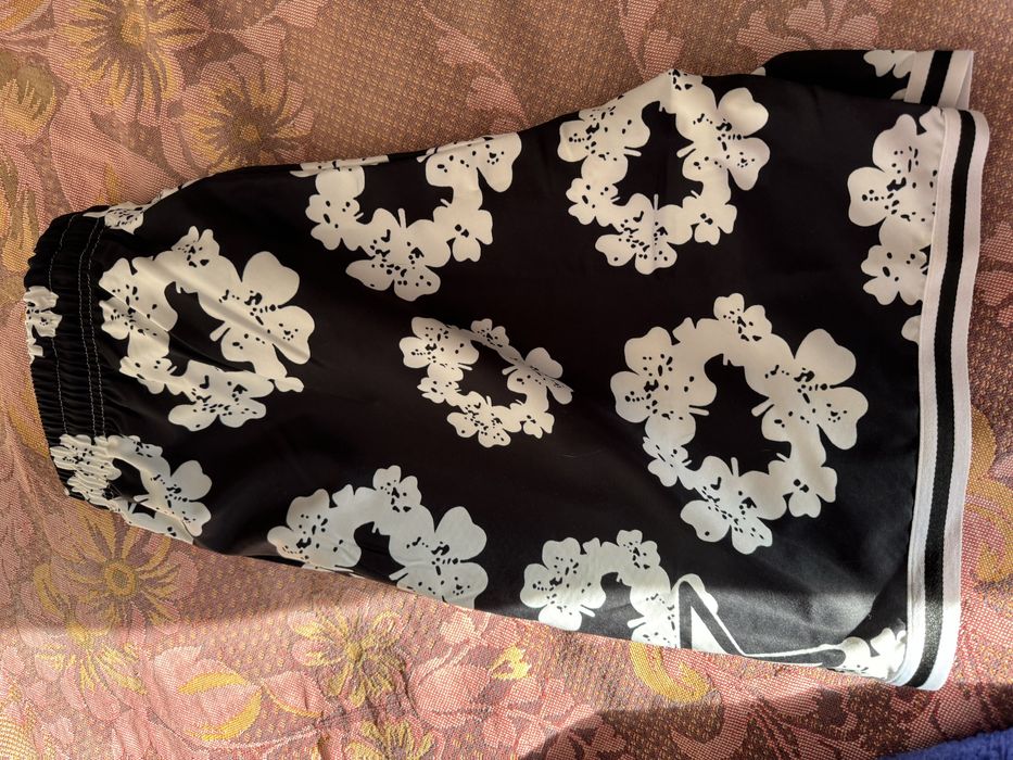 Шорты новые размер L