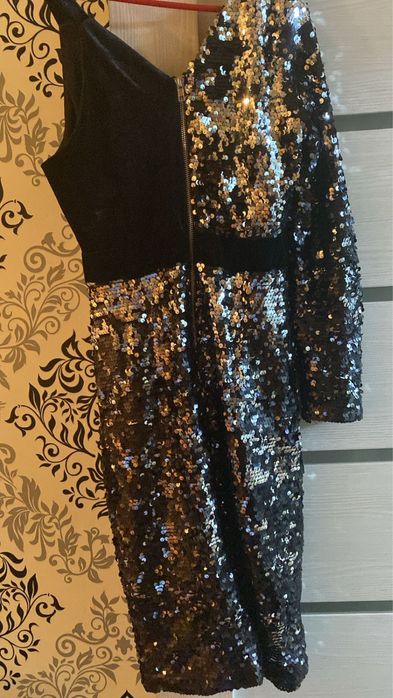 Продается вечернее платье