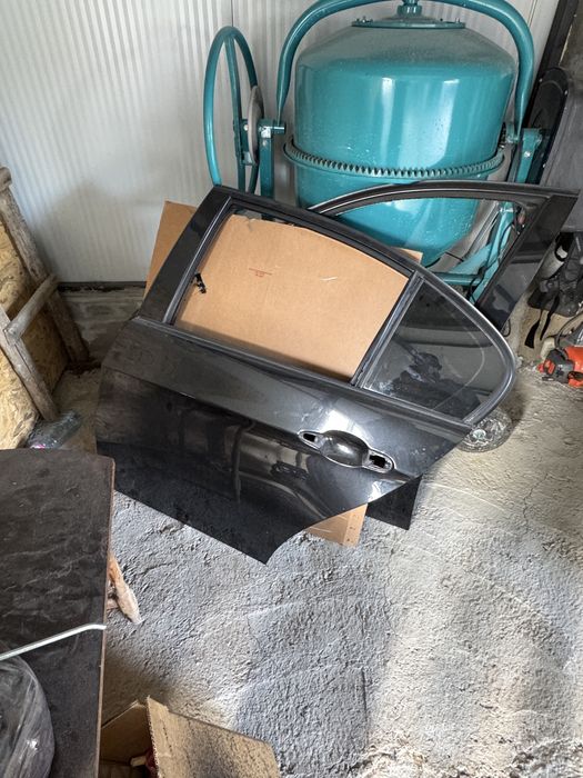 леви врати за е90