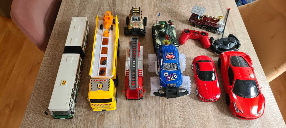 Различни играчки