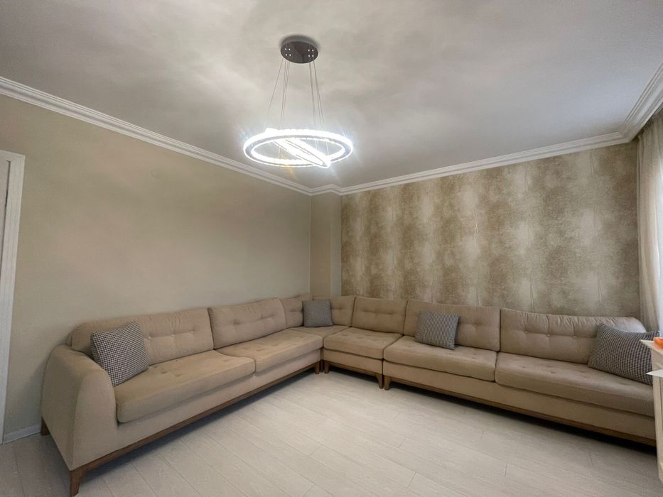 Бежов Ъглов диван