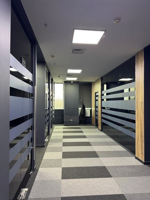 Ойнали витражлар перегородкалар