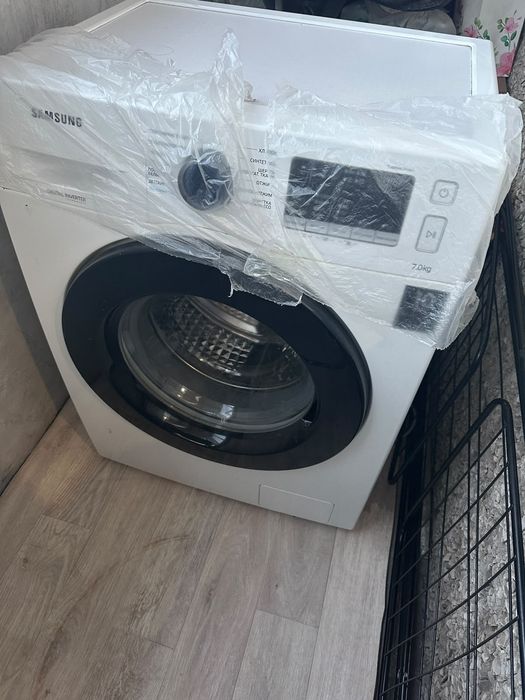 Продам стиральную машину