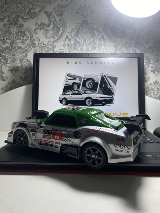 Dodge Charger дрифт машинка