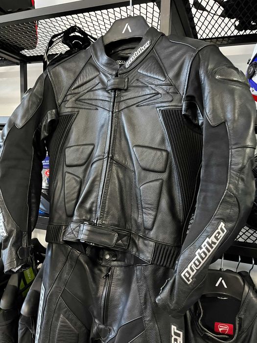 Kожен мото екип PROBIKER PRX- ,2 части 50-M/L,всички протектори,като нов