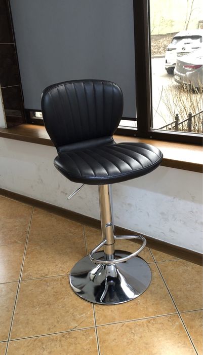 Барный визажный стул 15000т