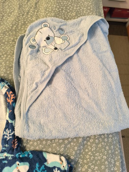 Плажно пончо, дъждобран и 2 хавлийки