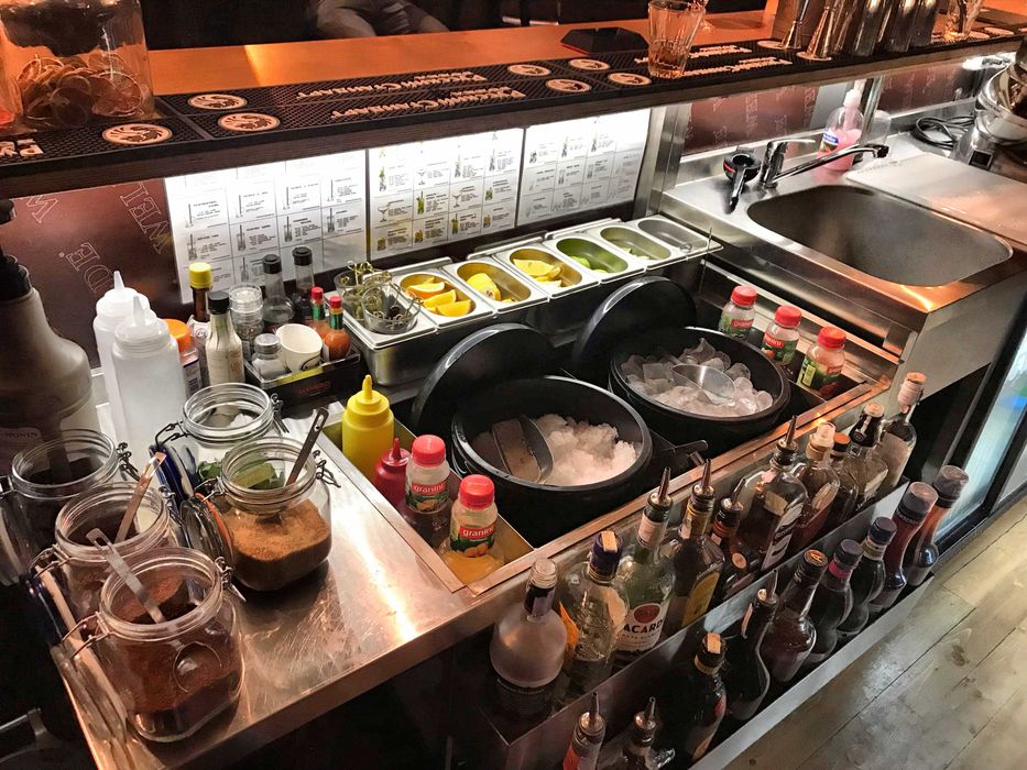 Бар Стейшъни - модулни, за многократна употреба, алпака.(bar stations)