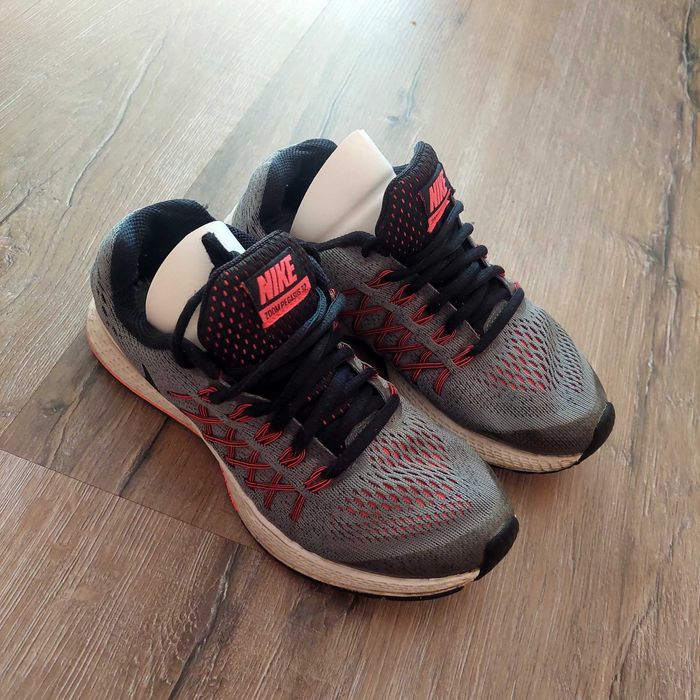 Дамски маратонки Nike 35.5 номер