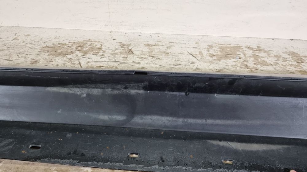 Prag dreapta BMW Seria 3 , E90, E91 LCI , 2009, 2010, 2011, cod origine OE 51777202652