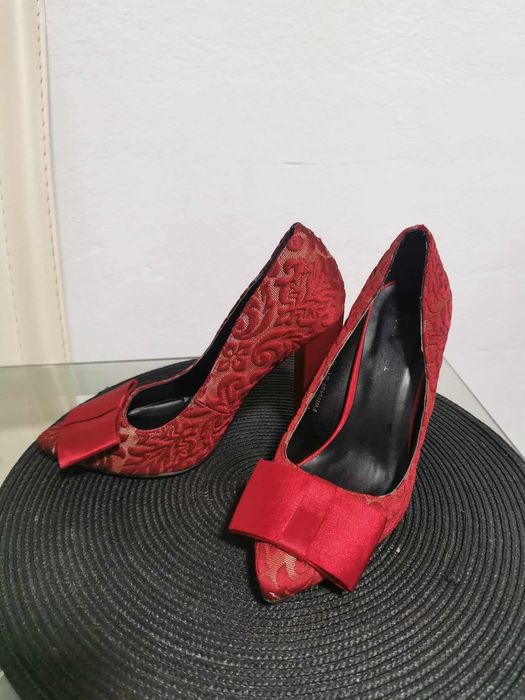 Pantofi catifea toc gros