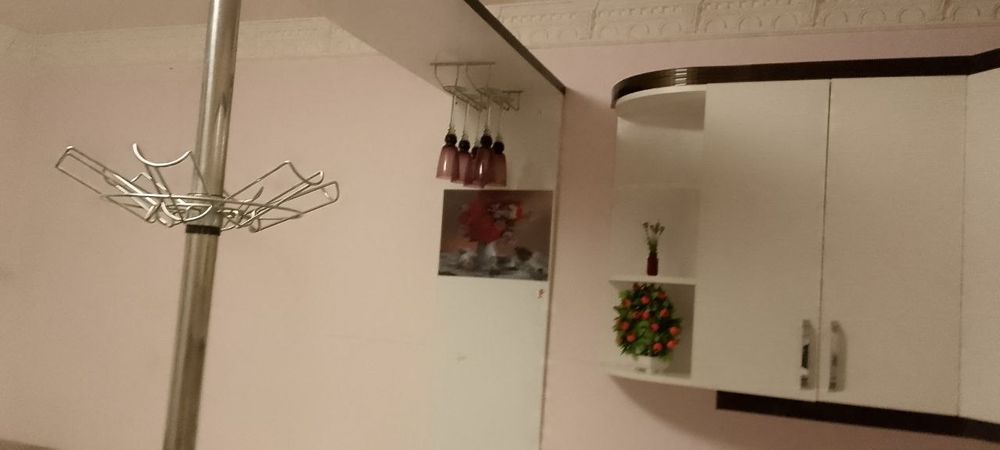 Срочно Продаётся кухонный гарнитур