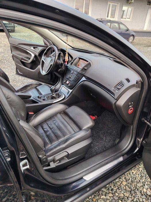 Opel Insignia 2.0 CDTi 130 Cp 2010