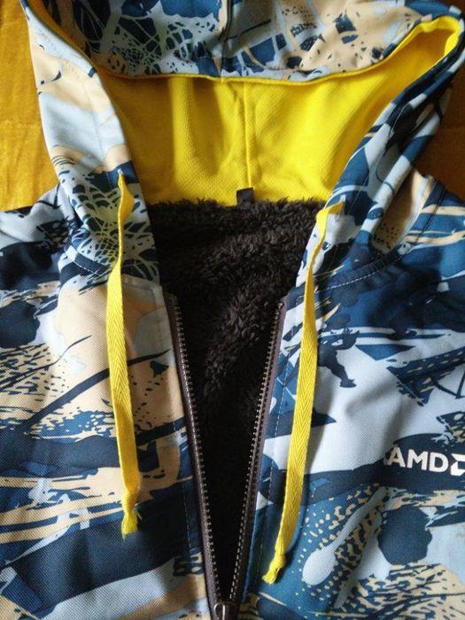 Vand Hanorac GIGABYTE