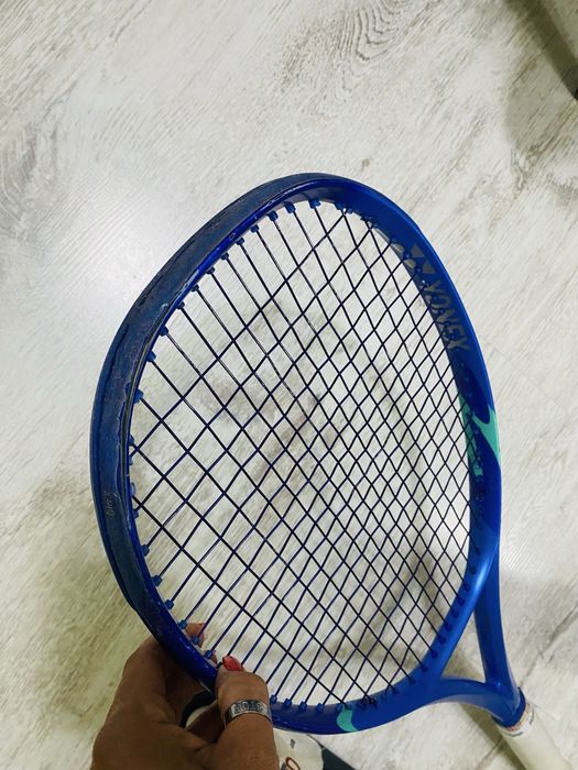 Racheta Yonex Ezone 285 g L 2