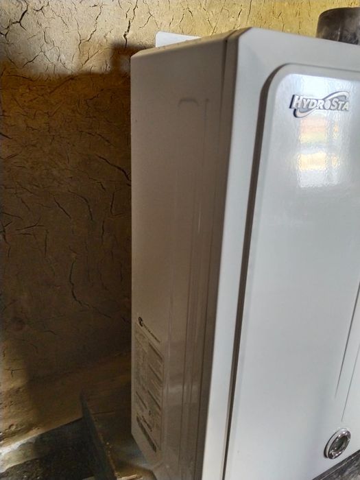 Продам газовый котел hydrosta 300кв.м