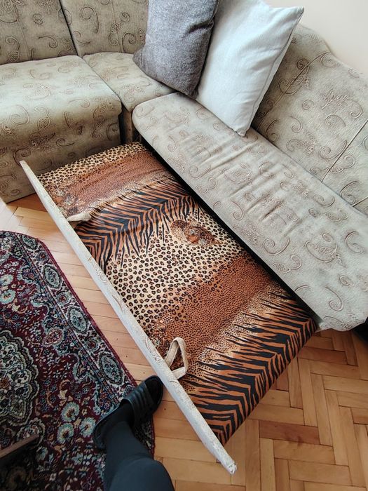 Ъглов разтегателен диван