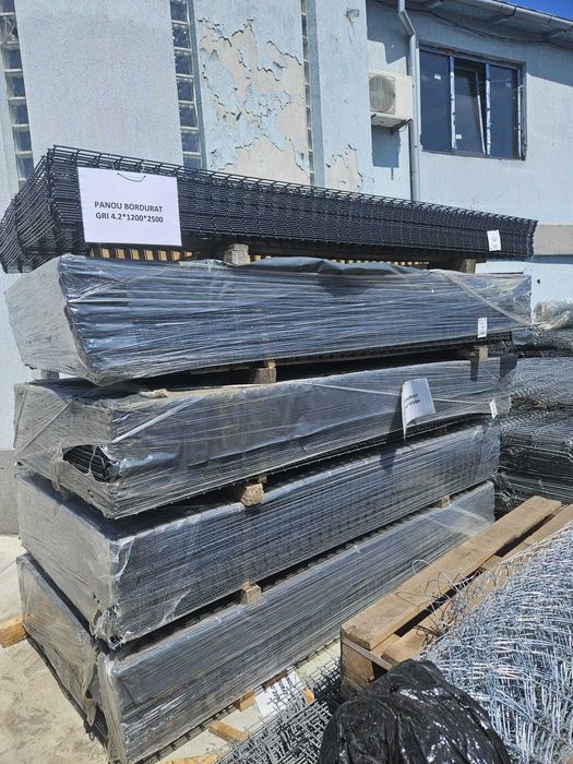 PLasa/ panou bordurat /TEAVA/ STALP 3.5-4.9MM/Zincat /Verde/Gri