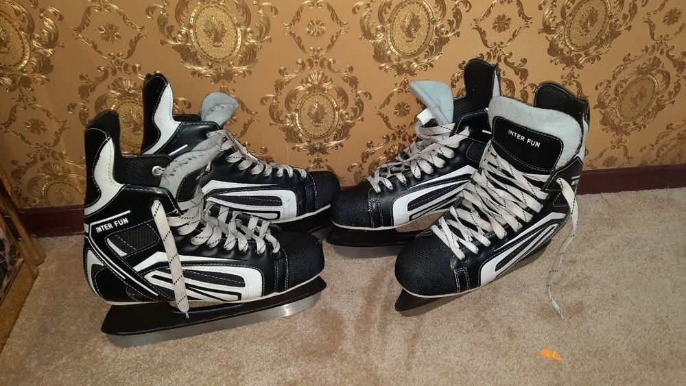 Коньки         .