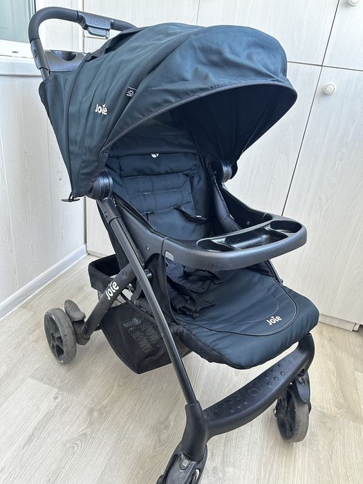 Продам коляску в хорошем состоянии